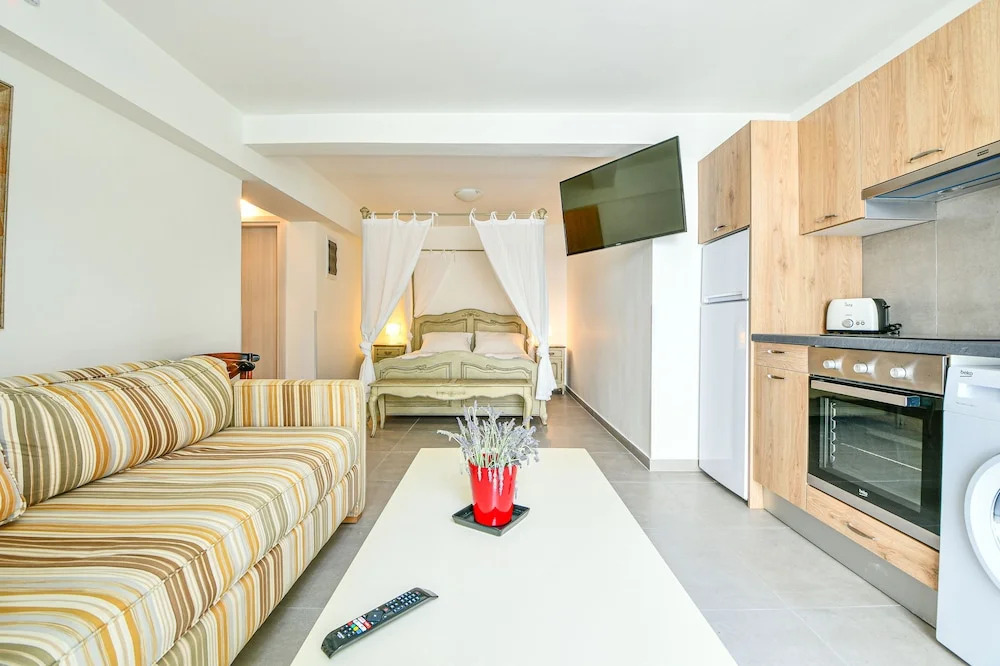 Beachside Bungalows