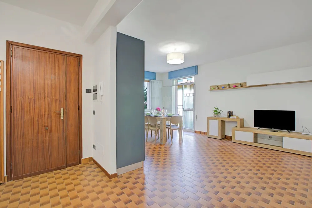 Diana & Mark Family House