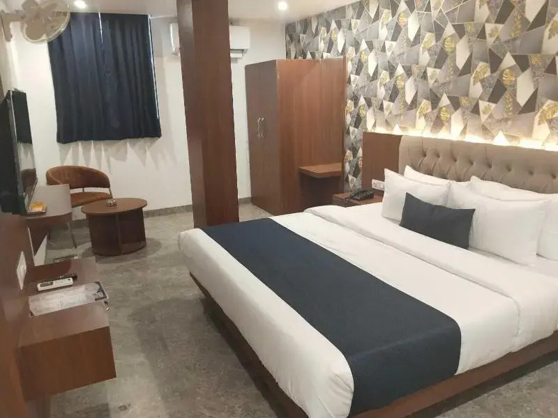 The Avinya Hotel