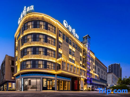 LAKESIDEBEAUTY·HOTEL