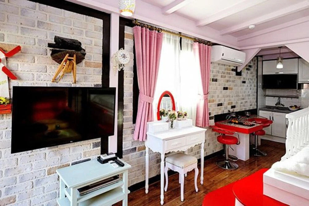 Chuncheon(Namiseom) Remember Pension (Spa, BBQ, Pick up)