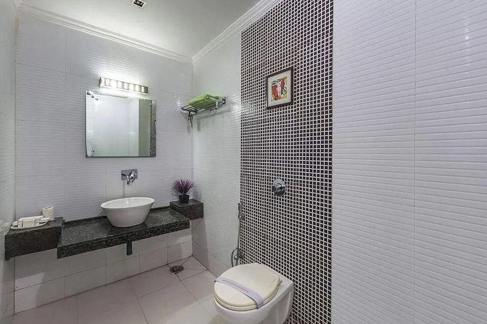 Hotel Aarian Aatithya