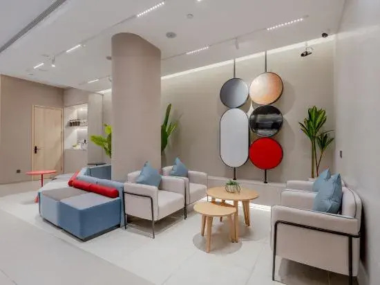 Homeinn · neo (Shanghai Tongji University Youdian Xincun Subway Station)
