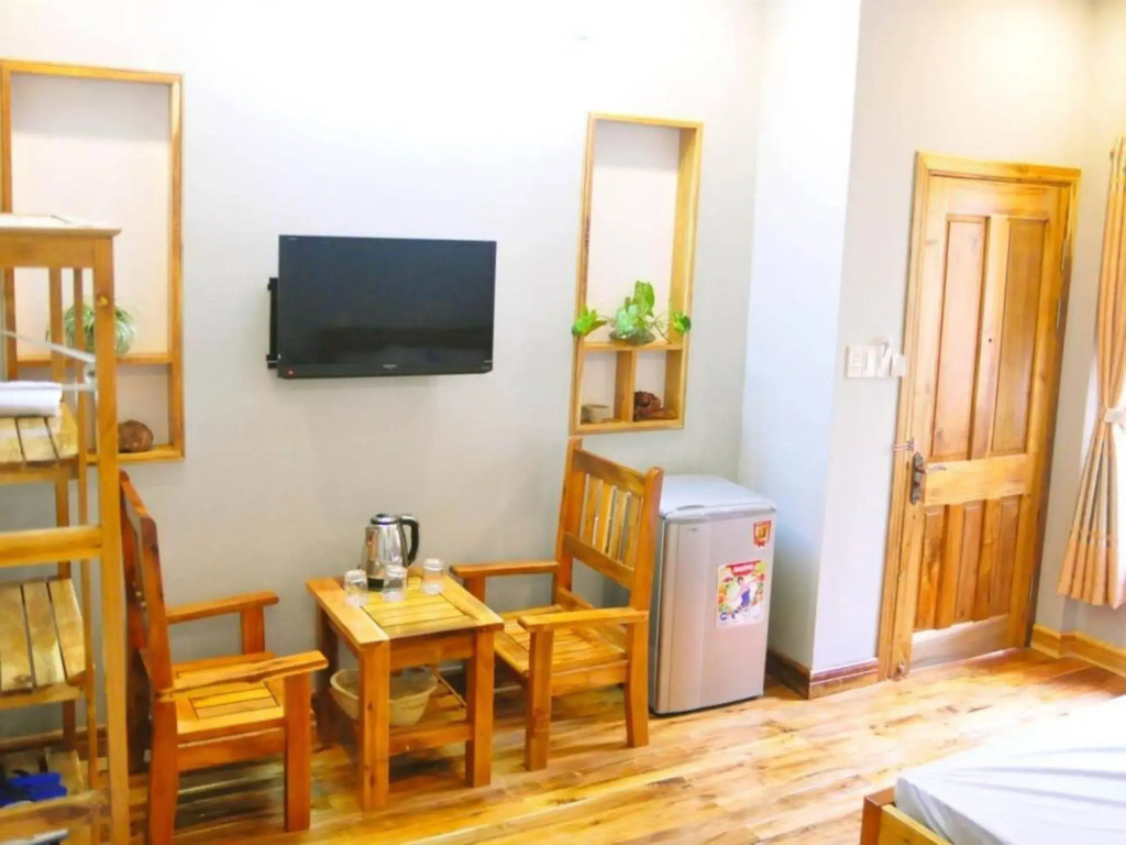 Liên Tho Hotel