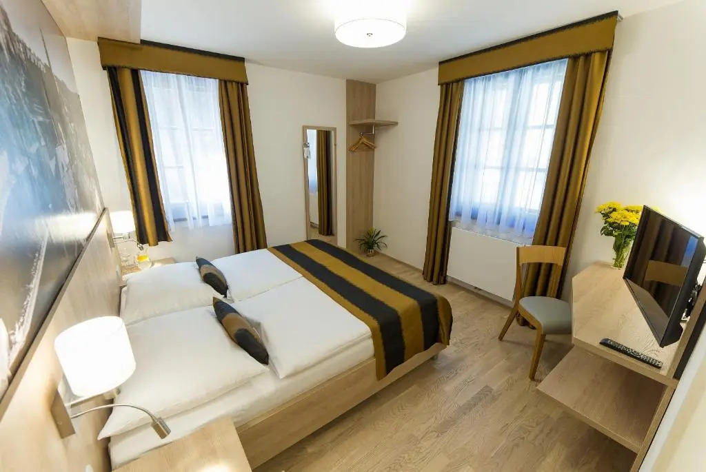 Garni hotel Castle Bridge