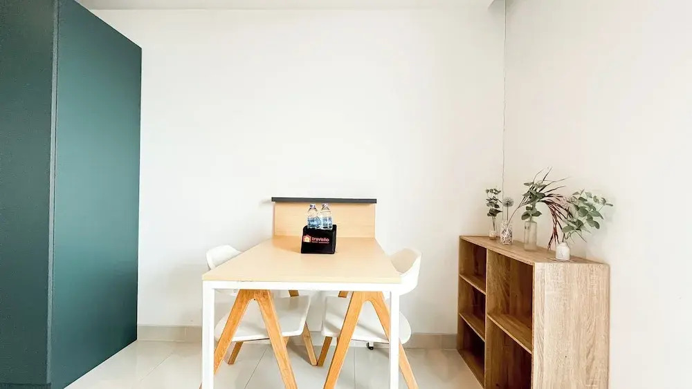Spacious Studio Apartment West Vista Near Rawa Buaya Station