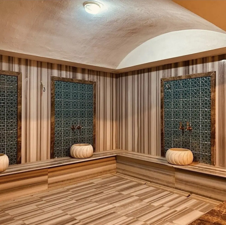 Lidya Hotel