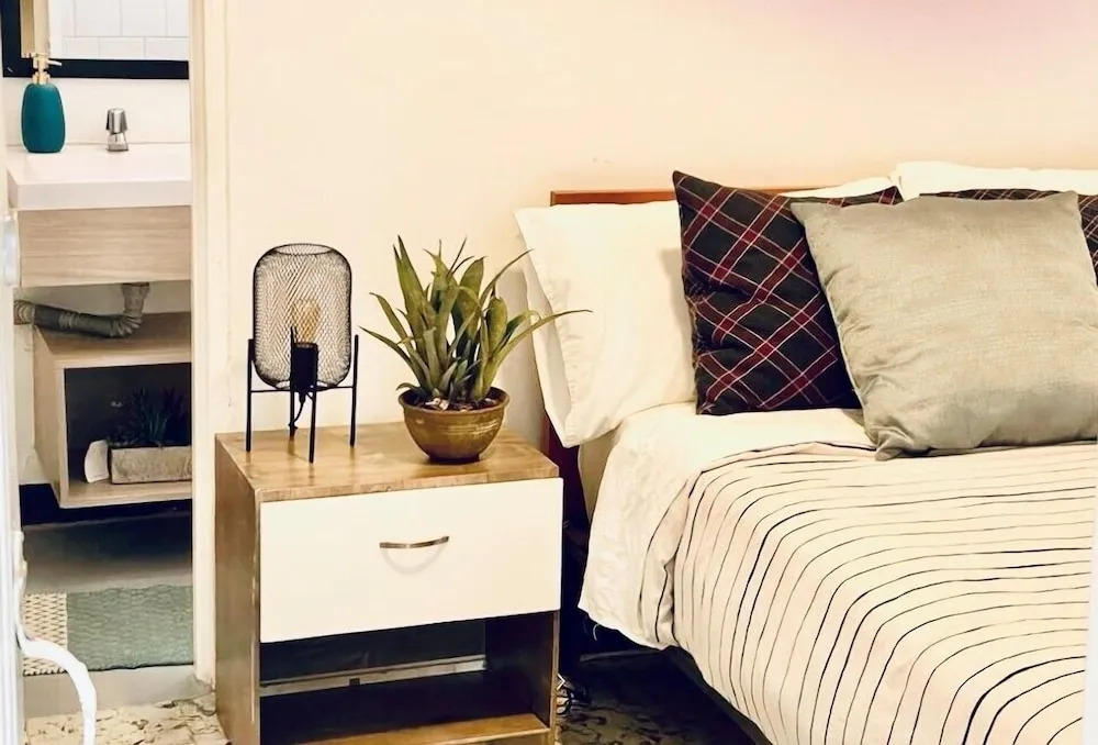 DeRequka Hostel
