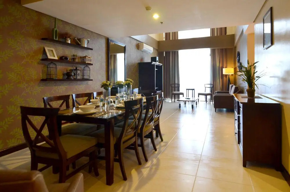 Crosswinds Resort Suites