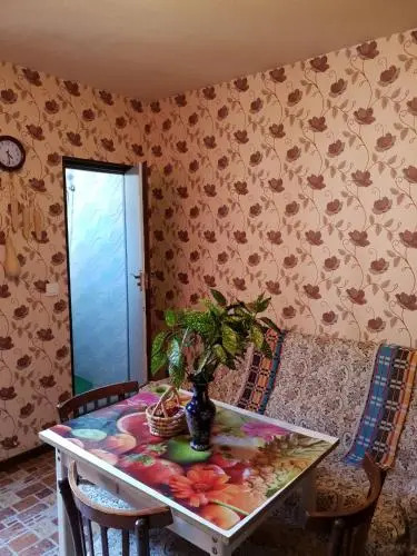 2 Santeli Turn Guest House