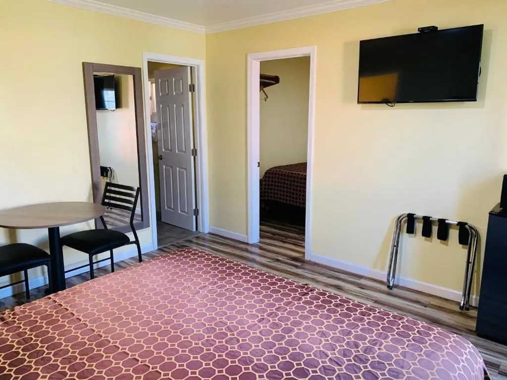 Central Coast Inn