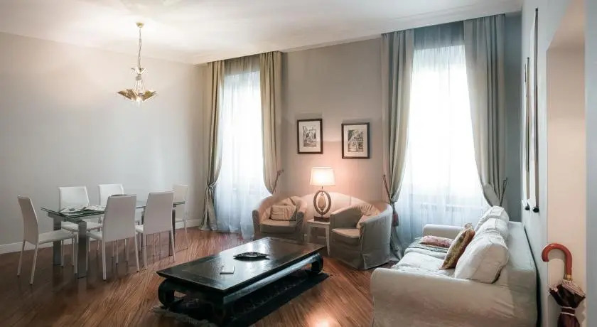 Monti Halldis Apartments