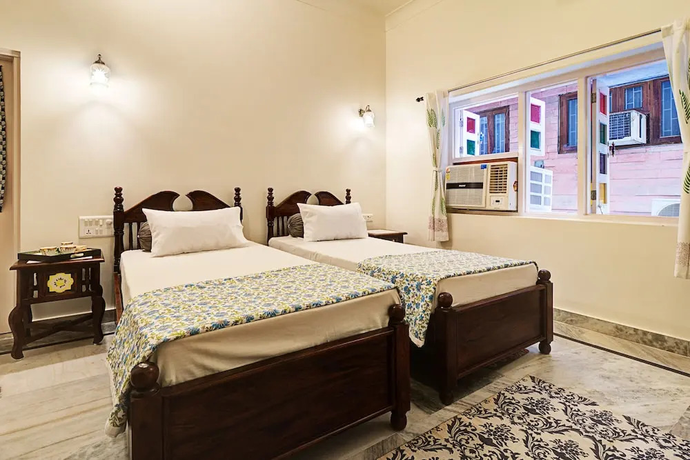 Ashapura Niwas by Vista Rooms