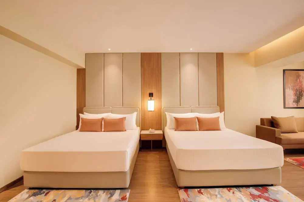 Lemon Tree Hotel, Mall of Dehradun, Dehradun