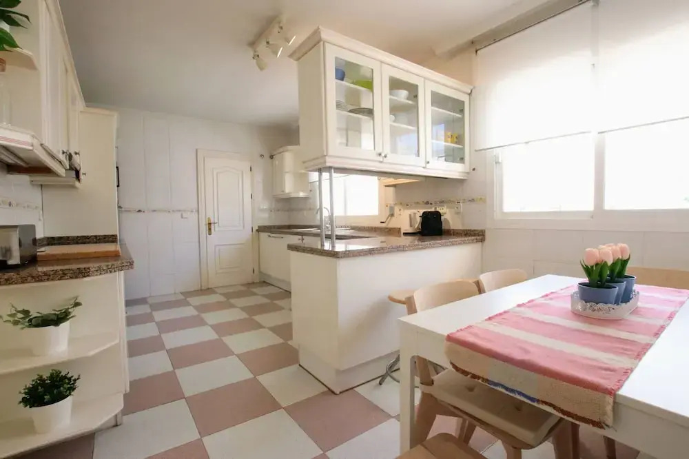Tess Villa Becerra in Alhaurin de la Torre