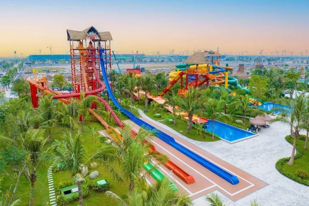 Lyshing Apartment in Vinhomes Grand Park