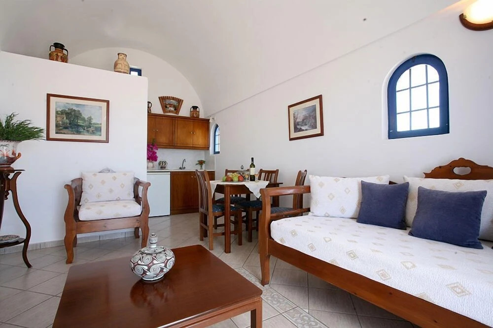 Pergeri Apartments