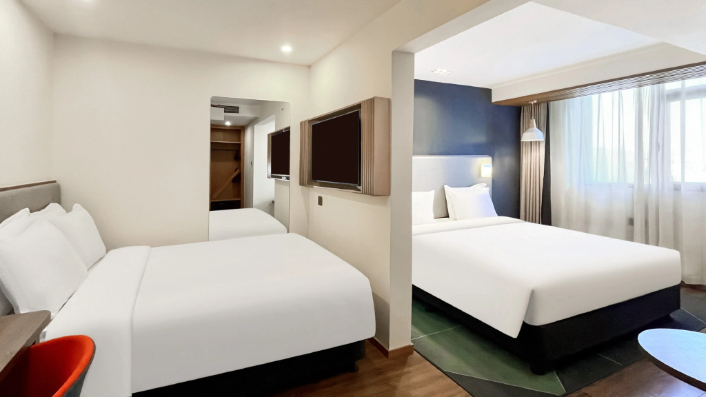 Holiday Inn Express Qingdao City Center by IHG