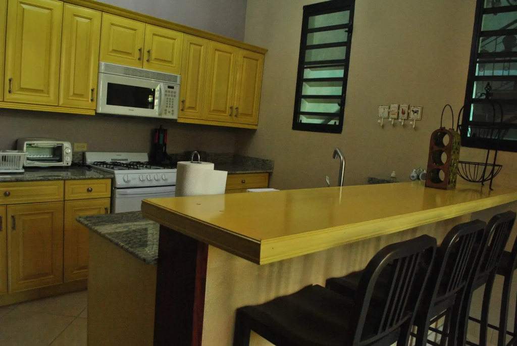 Gayac Residences