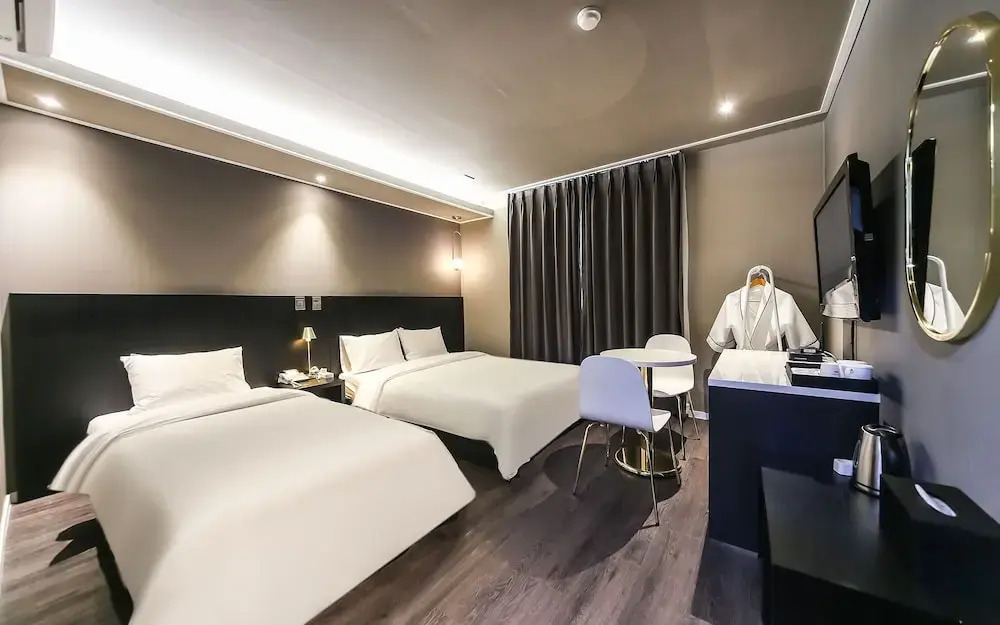 Yeosu Hotel L Crane