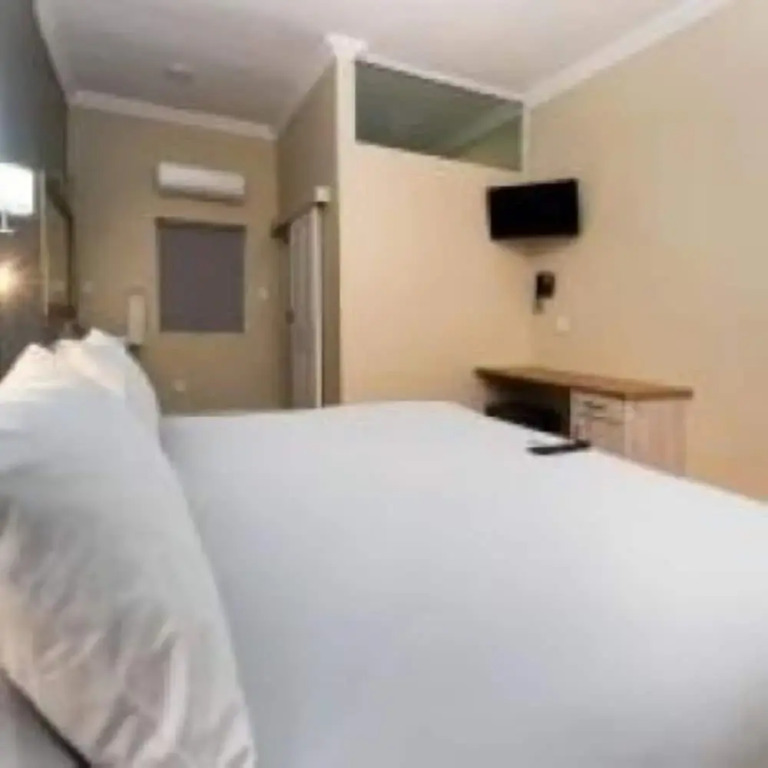 Queens Residences by BON Hotels