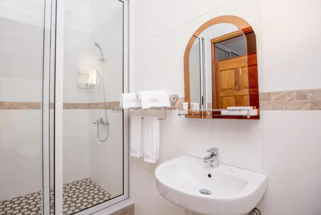 Caran Apartments