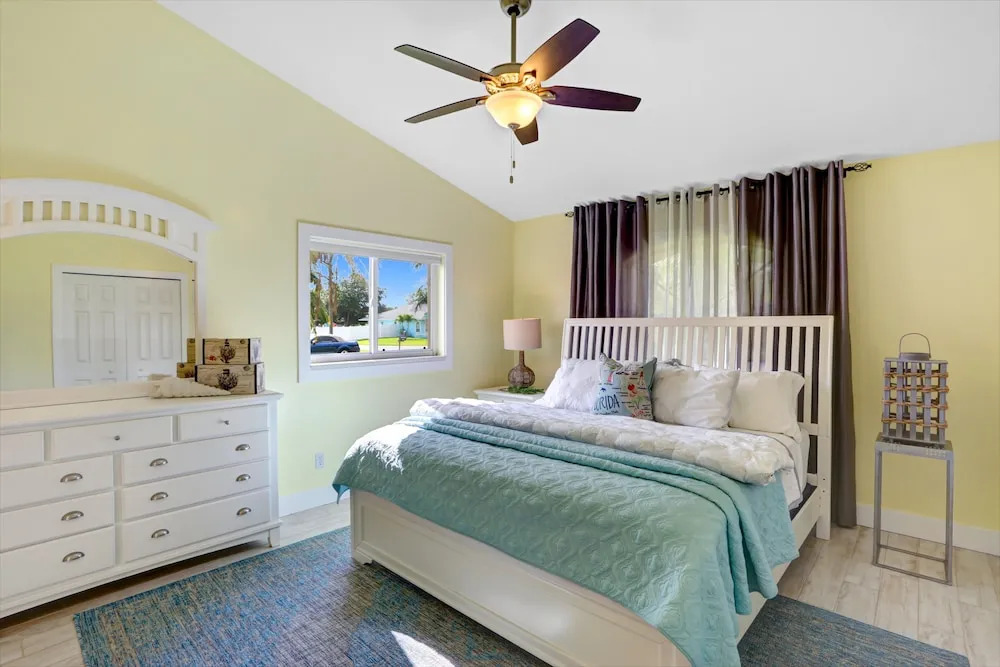 Sunny Banks - Freshwater Haven