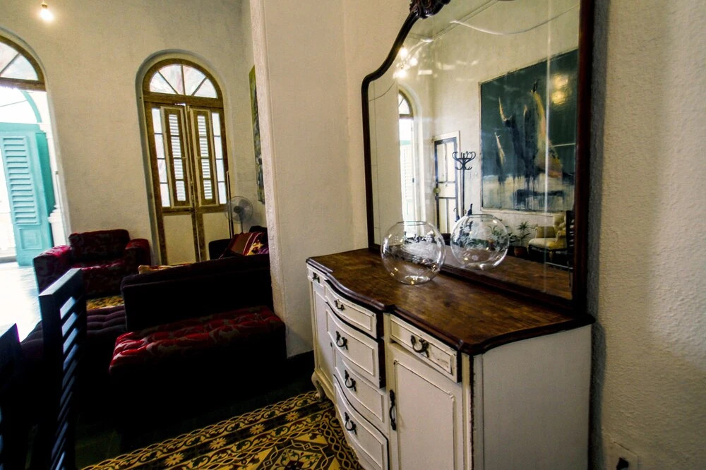 Dubrosky House
