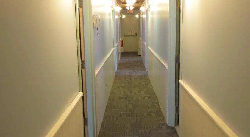Windspire Inn