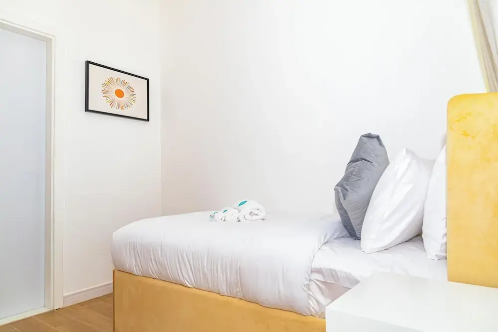 Bloomfields Spacious 2BR Duplex in Oasis