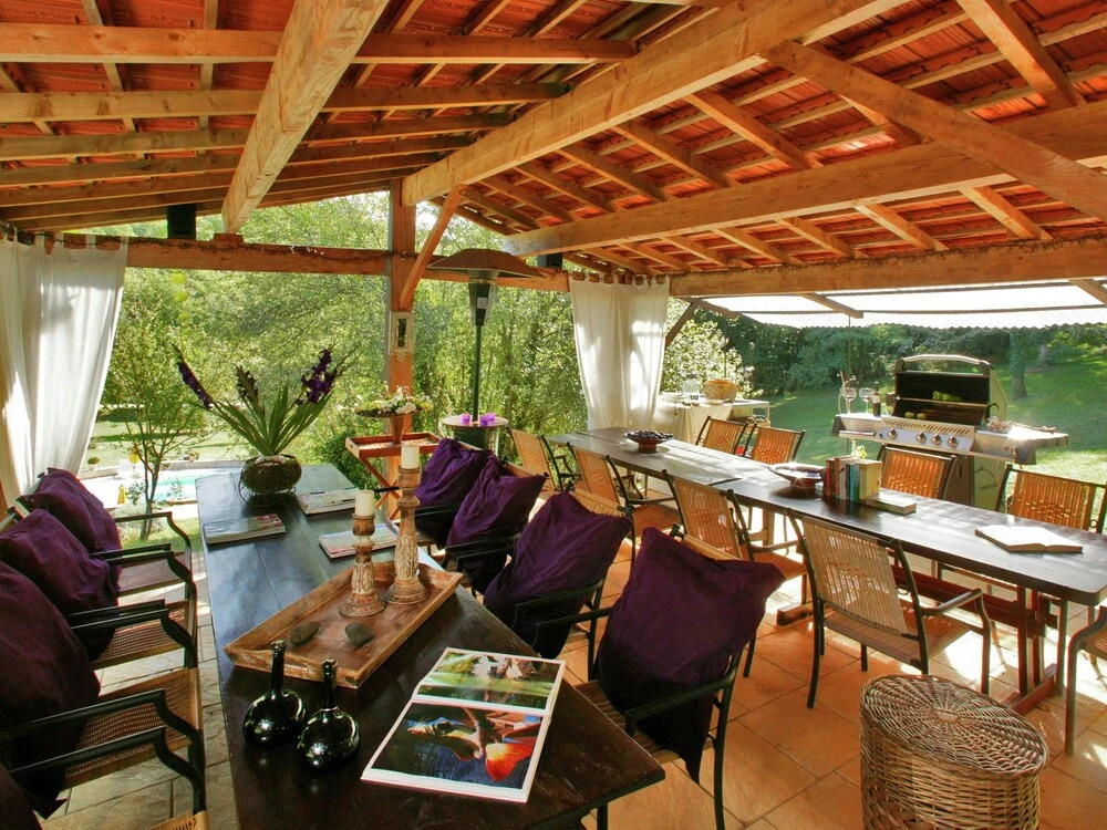 Luxurious Mansion in Souillac With Swimming Pool