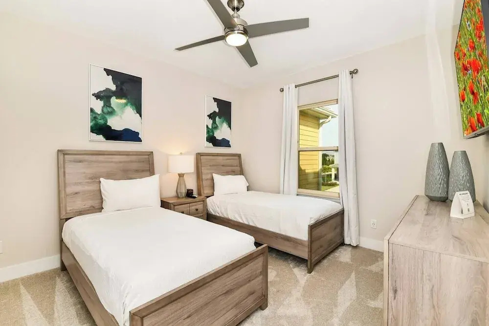 7909 Draw Street 3bed
