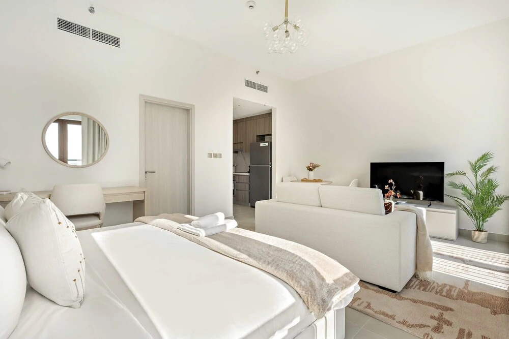 Silkhaus Studio Getaway Yas Golf Collection