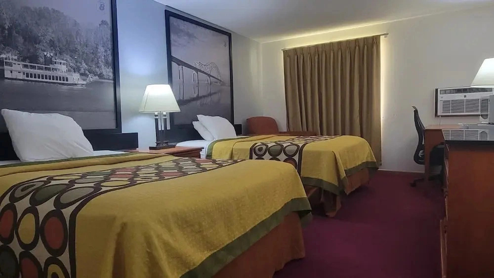 Algona Inn