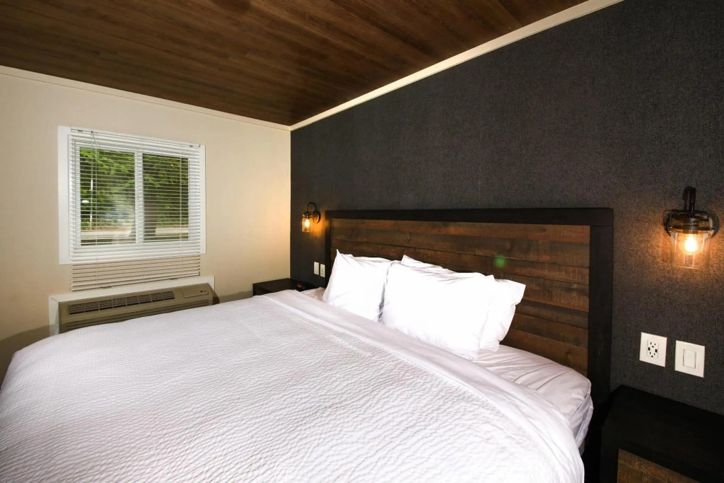 Bayview Wildwood Resort, an Ascend Collection Resort