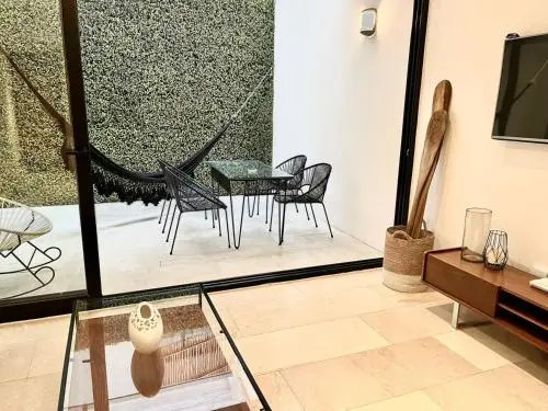 Luxury 5th Avenue Menesse 32