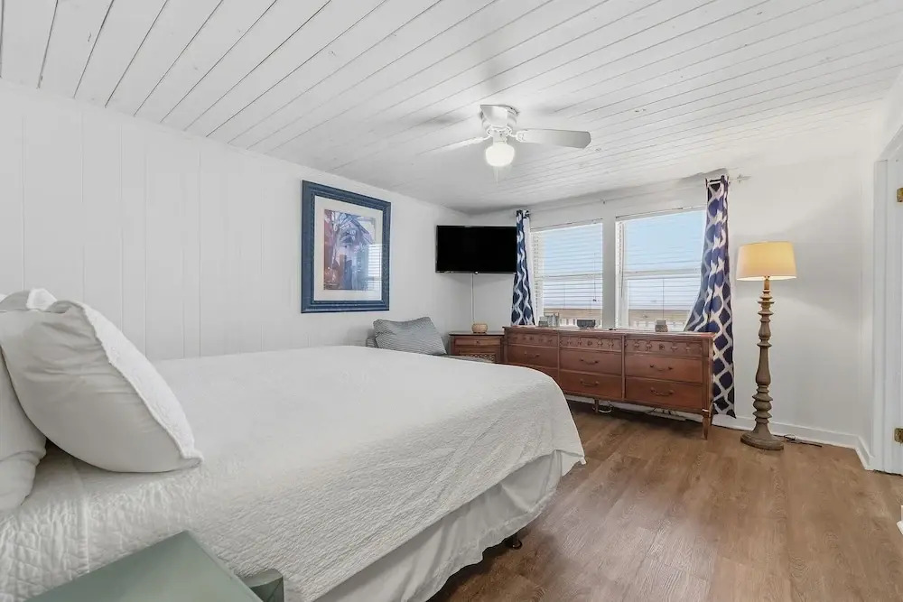 Legasea Beach House