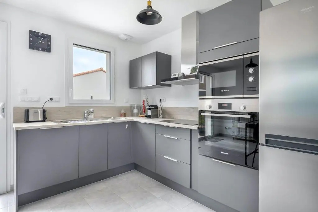 Maison moderne pour sept personnes a Saint Michel Chef Chef