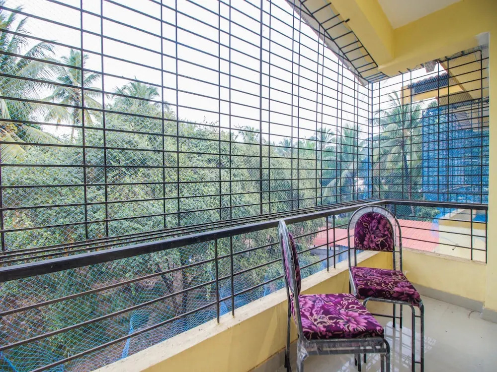 OYO 11348 Home Modern 2BHK Siolim