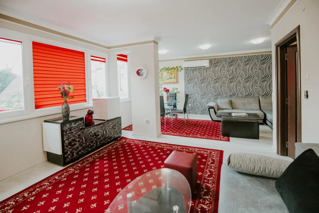 Dimitrovi Rooms