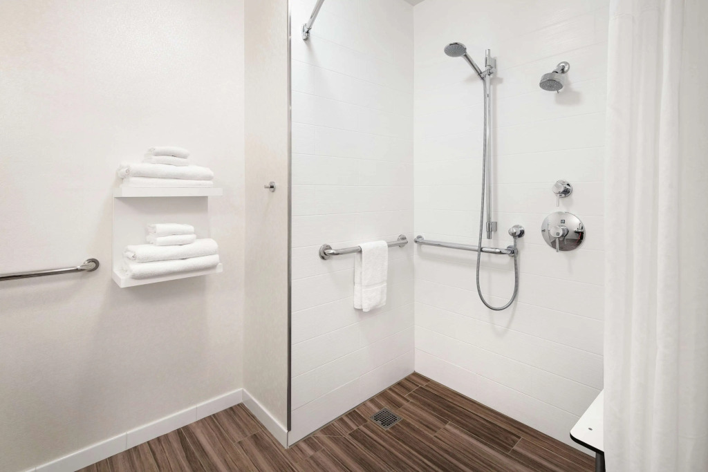 Hampton Inn & Suites Anaheim Garden Grove