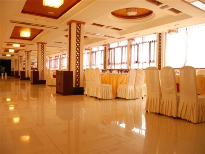 Huaxi Fishing Port Hotel