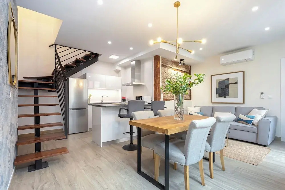 Sophisticated House With Terrace. Plaza del Realejo