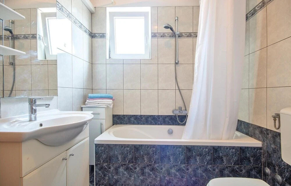 Beautiful Home in Pula With Wifi and 3 Bedrooms