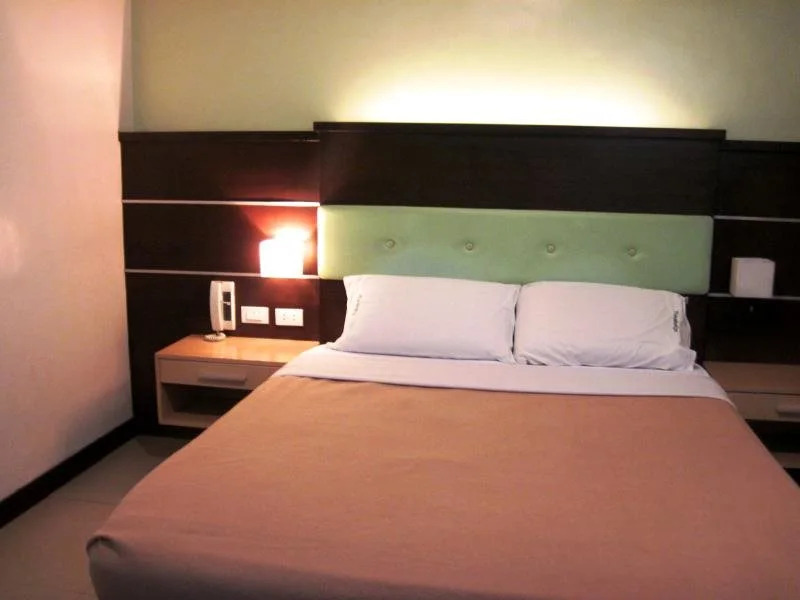Olongapo Travel Lodge