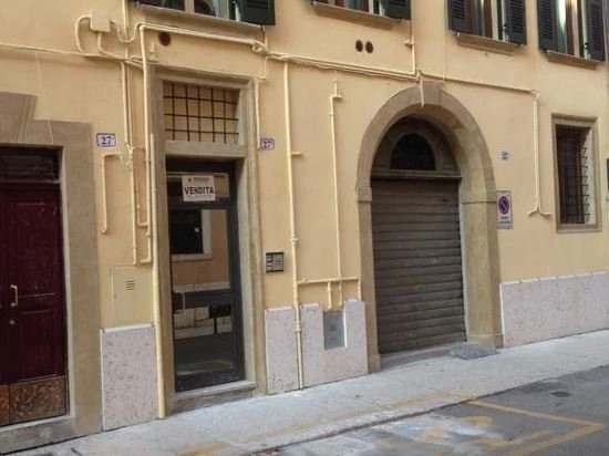 Residenza San Vitale 27 Suite Home