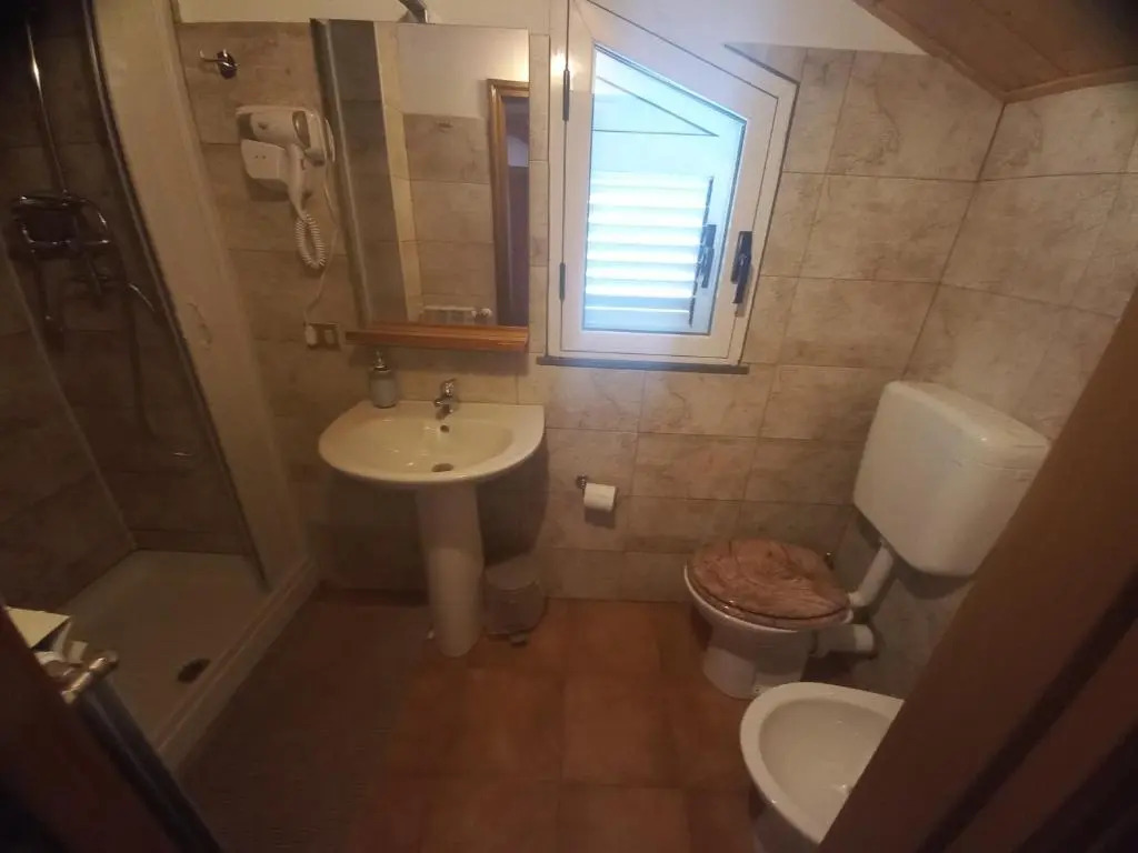 BB Cesarò Mariolo house