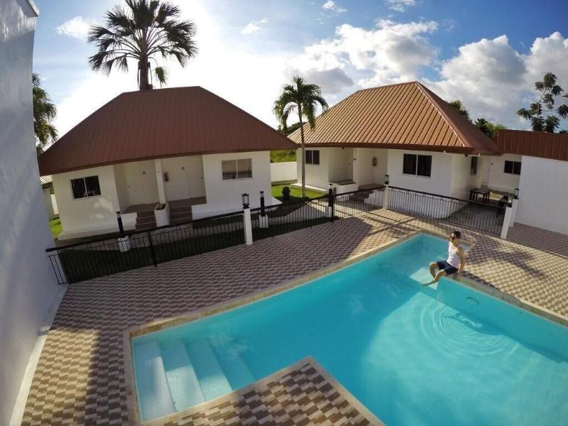 Heartland Hotel Serviced Rooms & Apartments