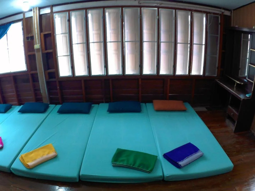 TongTomYai Homestay