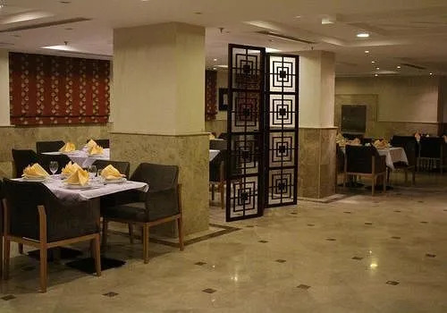 Meral Hotel